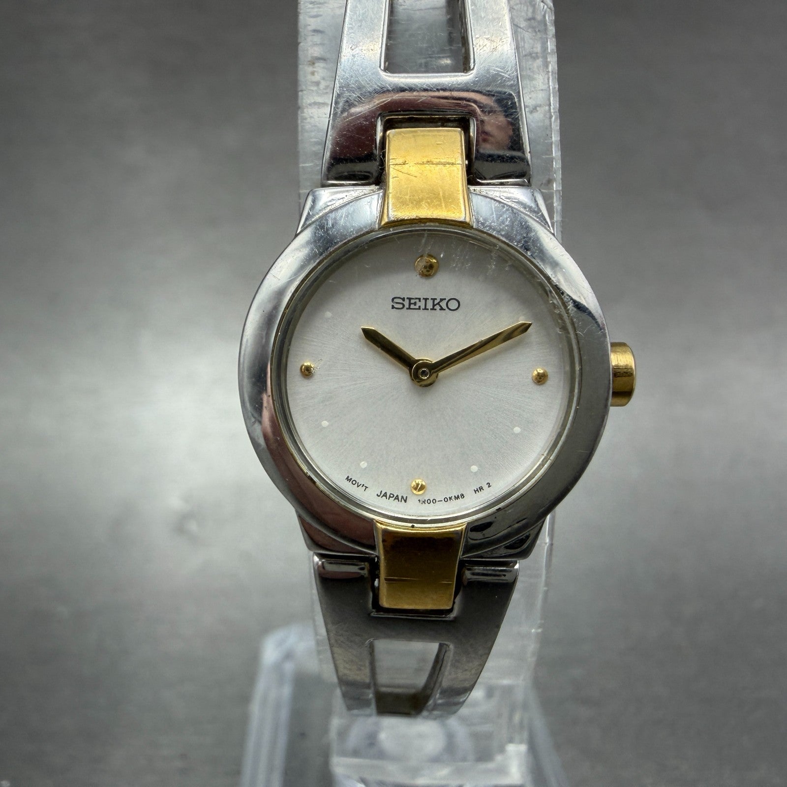 Seiko Watch Women 20mm White Dial Two Tone Round 1N00-0GM0 New Battery Vintage0
