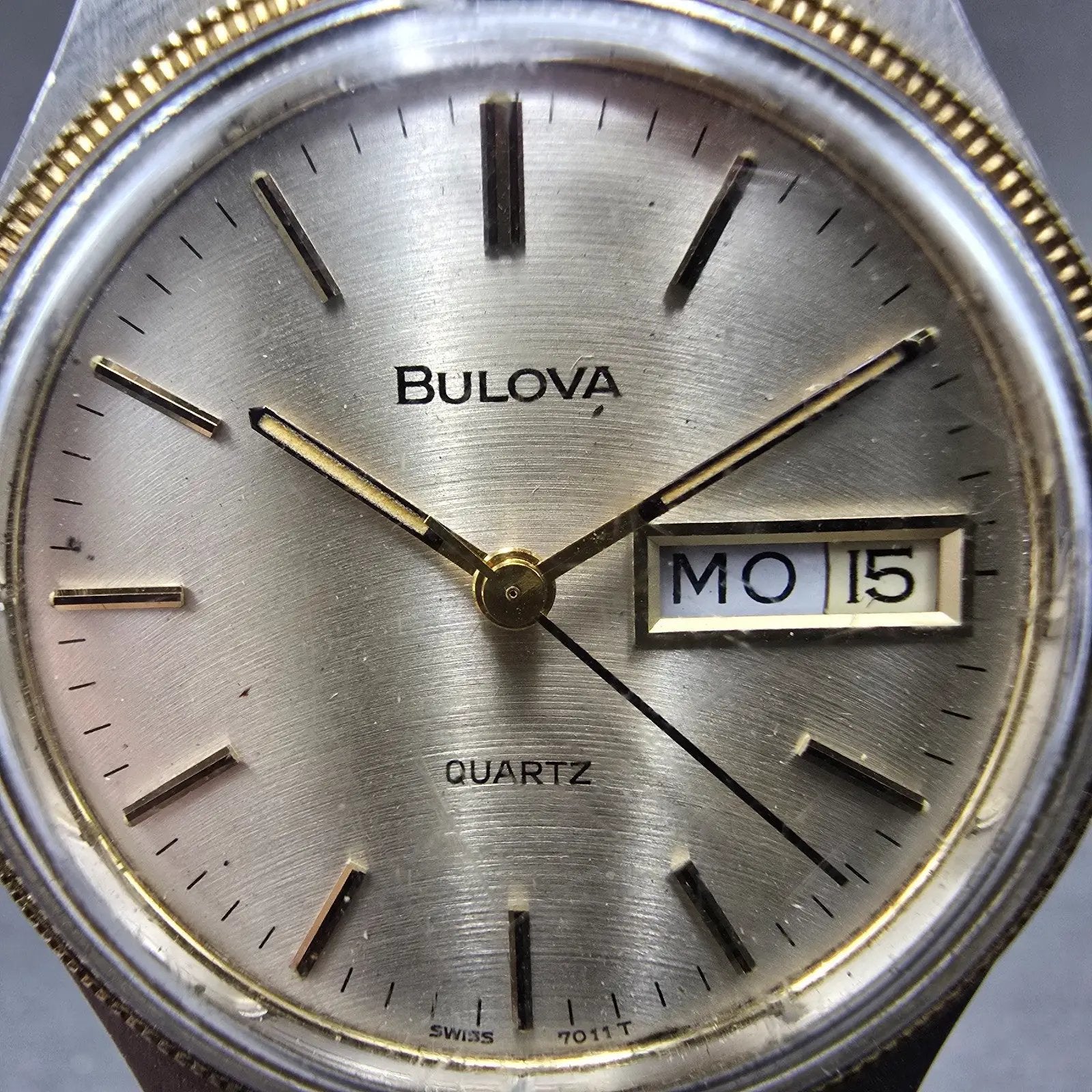 Bulova Watch Men 34mm Champagne Dial Two Tone Daydate 7011 PARTS Vintage2