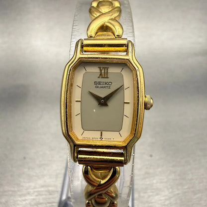 Seiko Watch Women 17mm Gray Dial Gold Tone Rectangle 2P20-5D90 New Battery VTG0