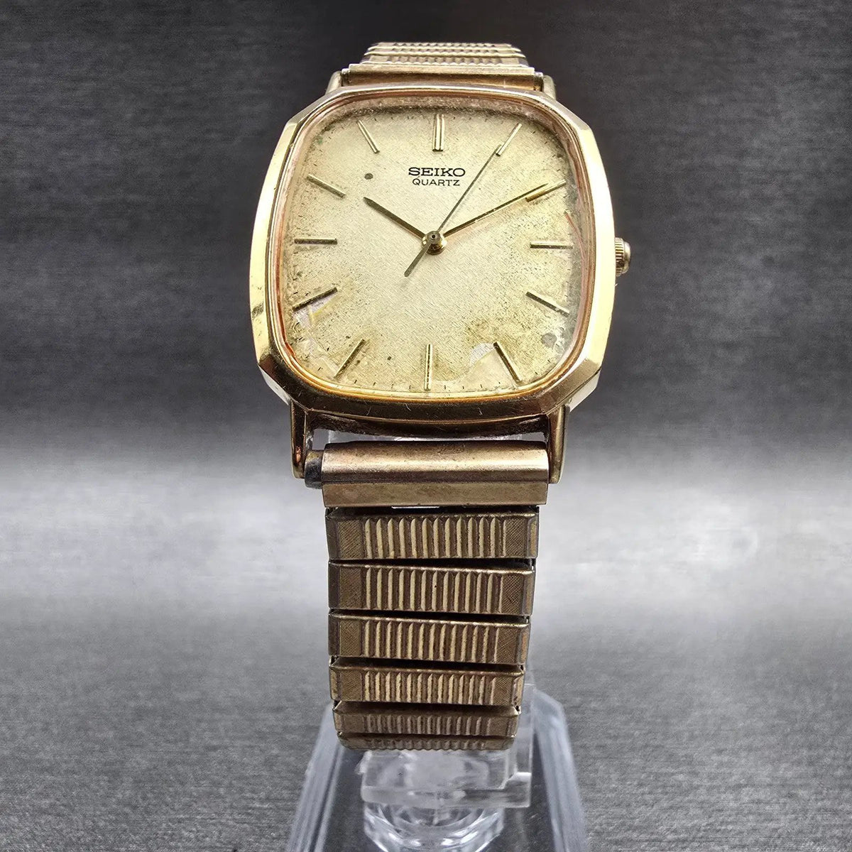 Seiko Watch Men 28mm Champagne Dial Gold Tone Rectangle 6030-5640 New Battery5