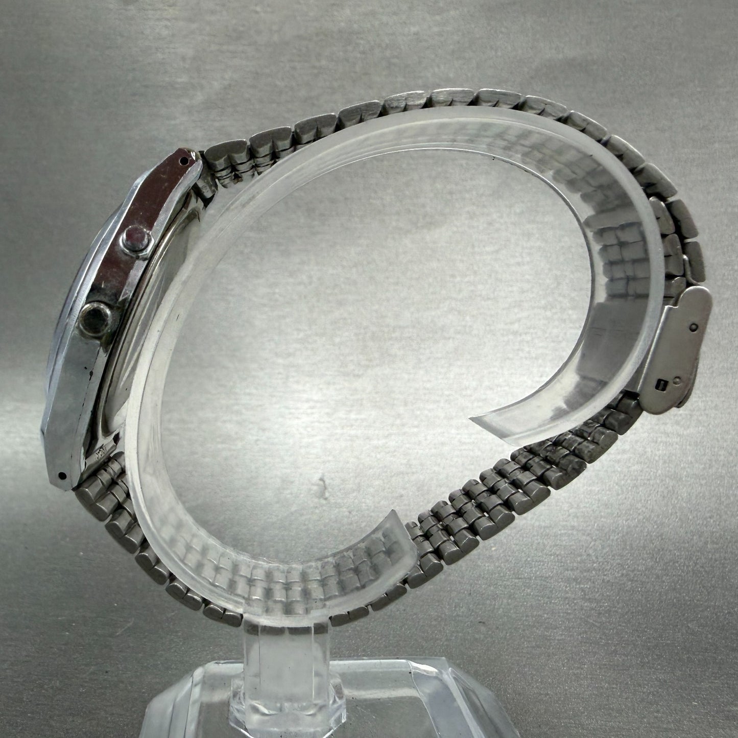 Casio Illuminator MQ-405 Watch Men 35mm White Dial Silver Tone READ! New Battery6