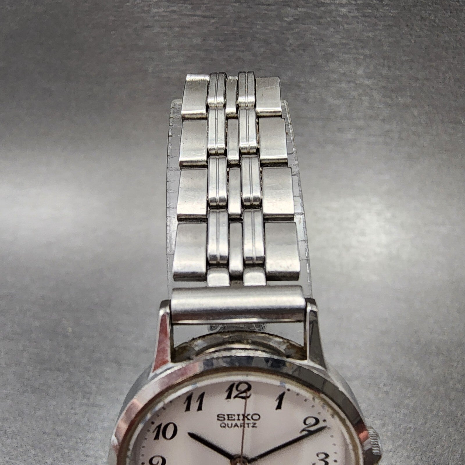 Seiko Watch Women 25mm White Dial Silver Tone Round 54210090 New Battery VTG4
