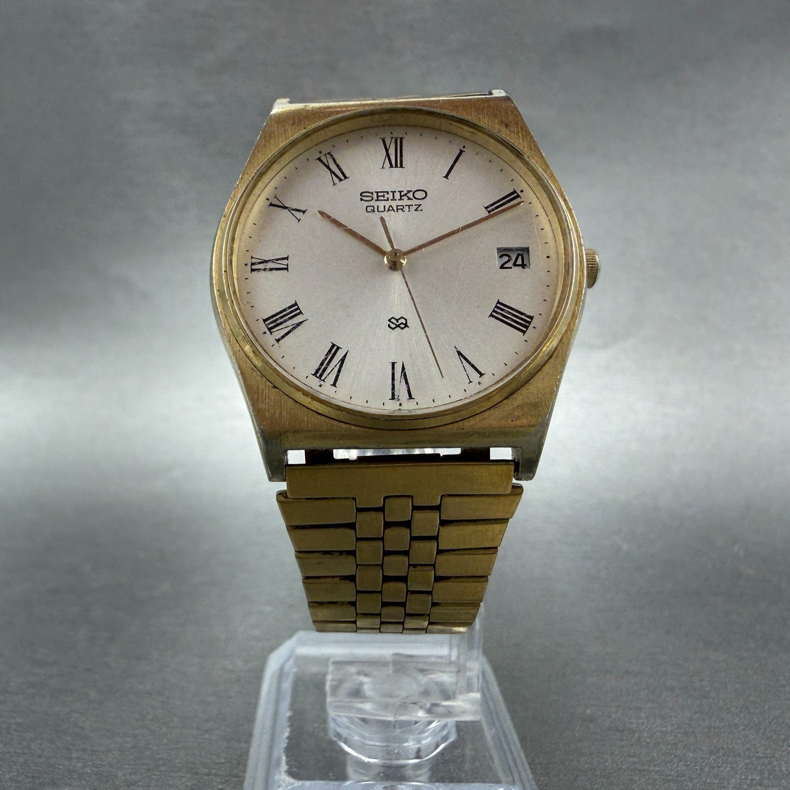 Seiko SQ Watch Men 33mm Silver Dial Gold Tone Date Round 8222-8019 New Battery5