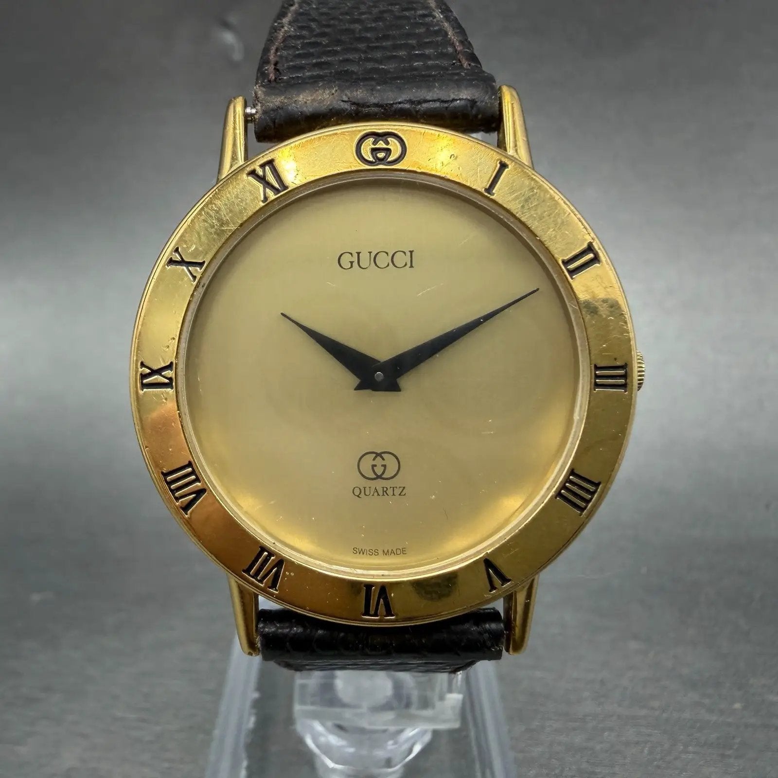 Gucci 3001M Watch Men 33mm Champagne Dial Gold plated Round New Battery VTG0