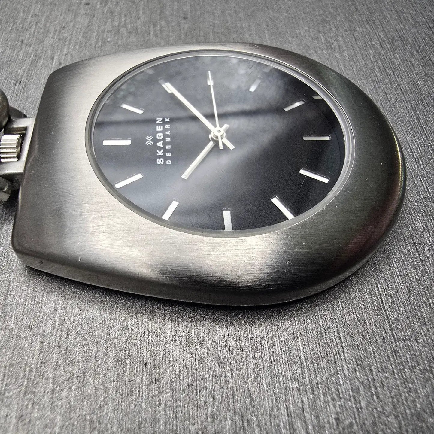 Skagen Denmark Pocket Watch Men 42mm Black Dial Silver Tone 163LSSB New Battery4