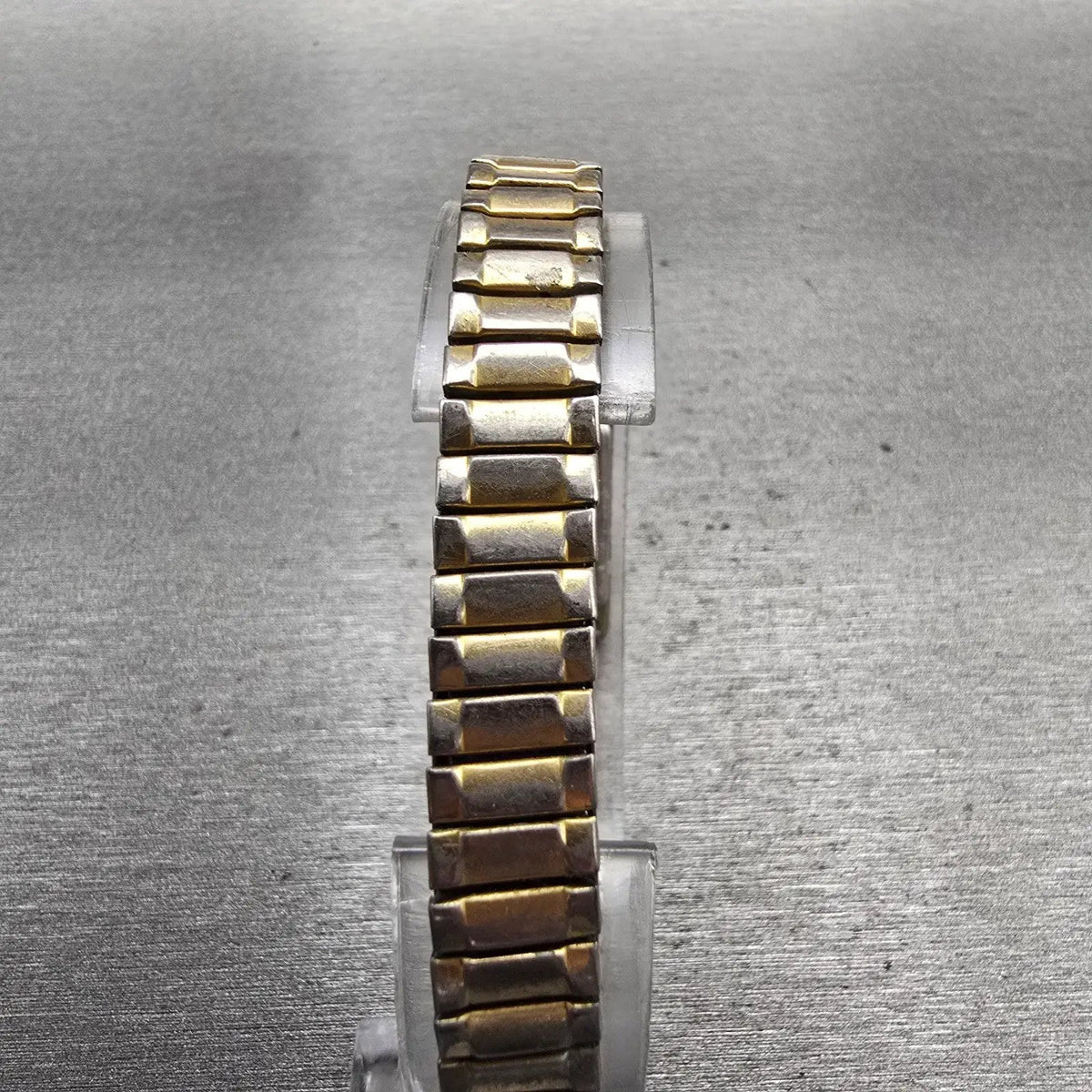 Seiko Watch Women 12mm Gold Dial Gold Tone Rectangle 2E20-5239 New Battery VTG7