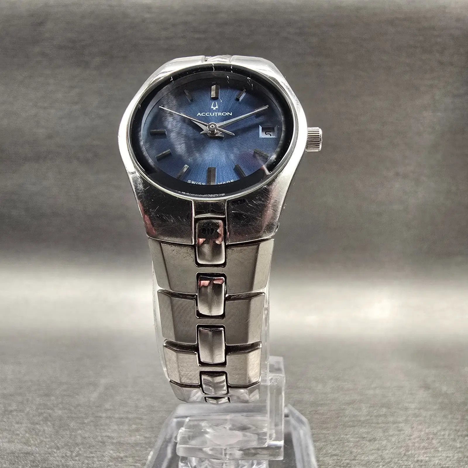Bulova Accutron Watch Women 24mm Blue Dial Silver Tone Date Round 26M04 New Batt5