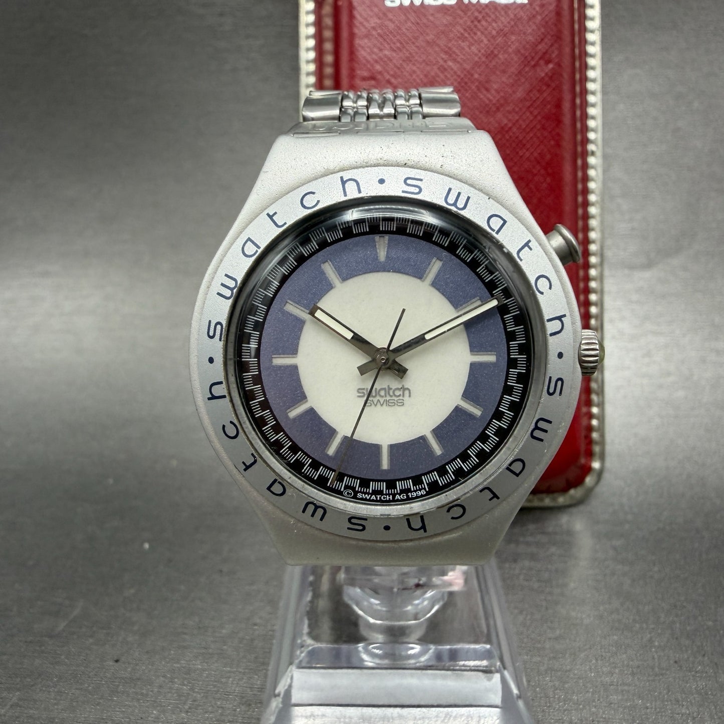 Swatch irony Zebah Watch Unisex 37mm Blue Dial Silver Tone YGS9000 New Battery0