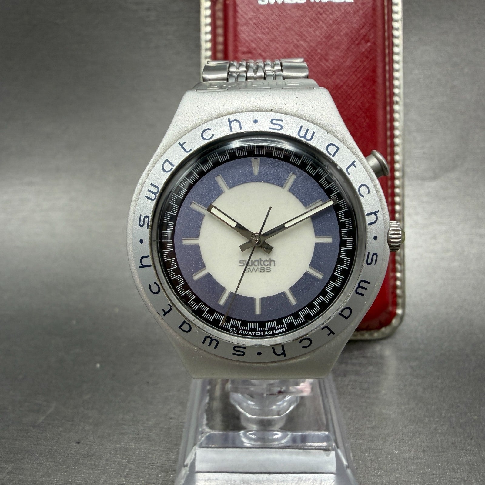 Swatch irony Zebah Watch Unisex 37mm Blue Dial Silver Tone YGS9000 New Battery0