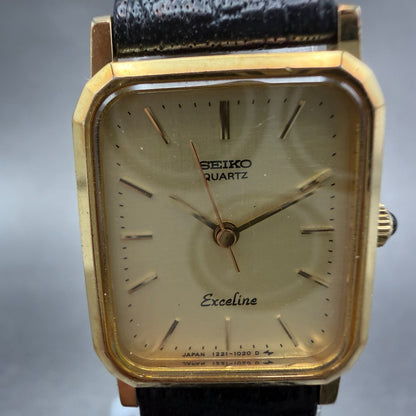 Seiko Exceline Tank Watch Women 19mm Champagne Dial Gold Tone 1221-5720 New Bat91