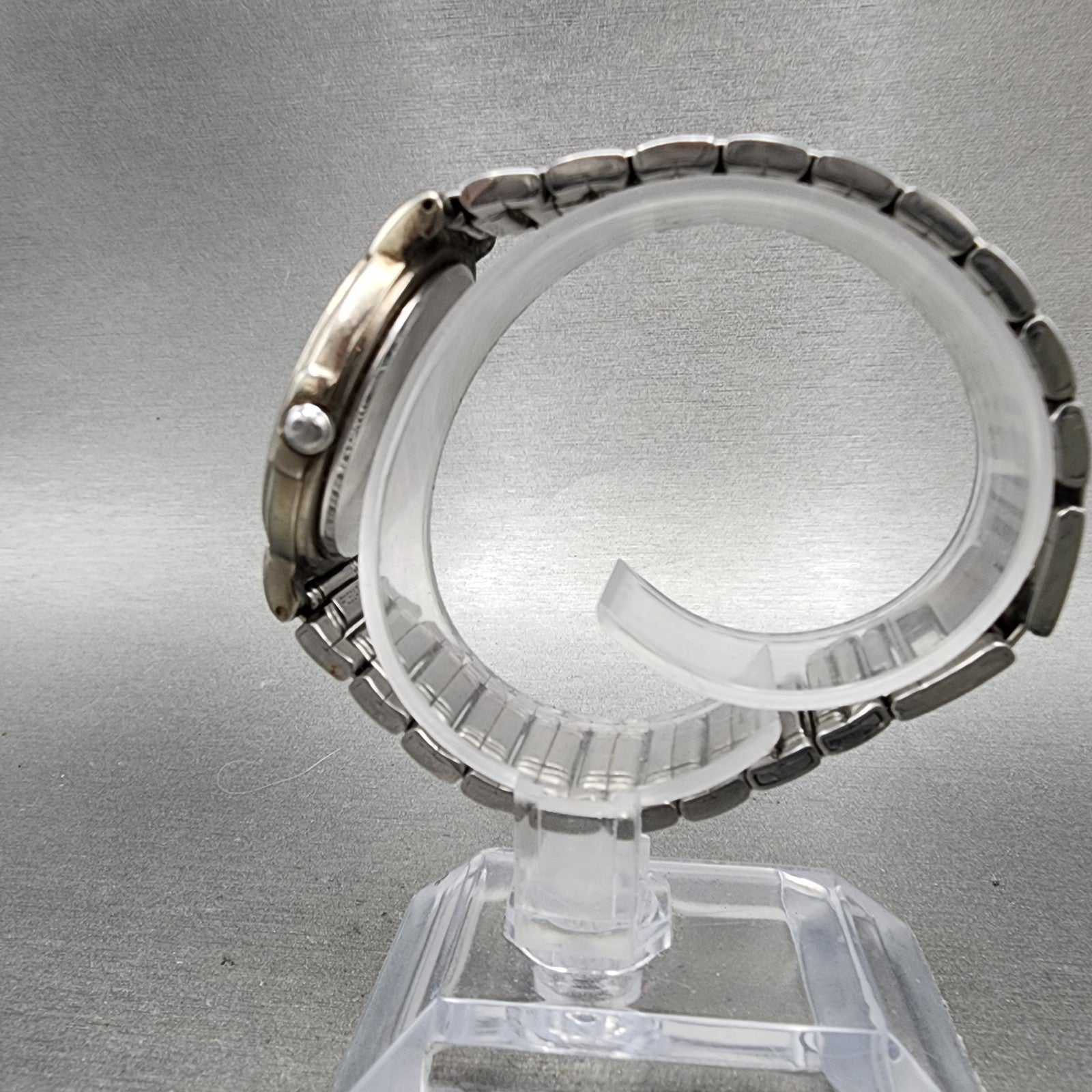 Seiko Alba Urban Watch Men 33mm Silver Dial Silver Tone V7011480 New Battery6