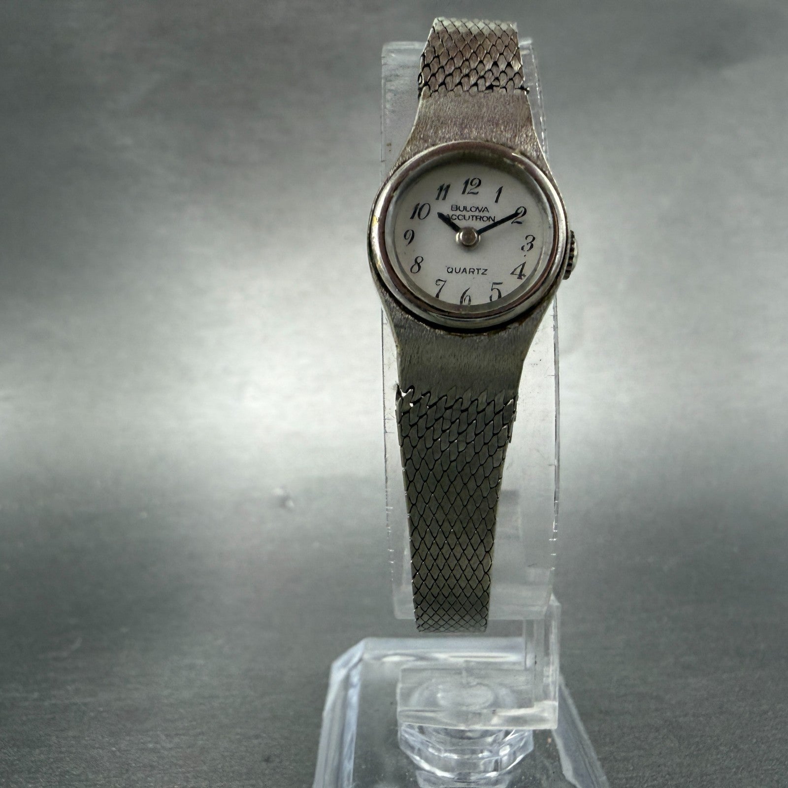 Bulova Accutron Watch Women 16mm White Dial Silver Tone Round New Battery VTG5