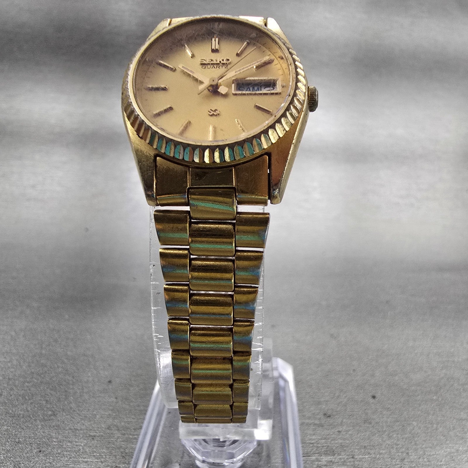Seiko SQ Watch Women 24mm Gold Dial Gold Tone Daydate Round 2A20-0030 New Batt5