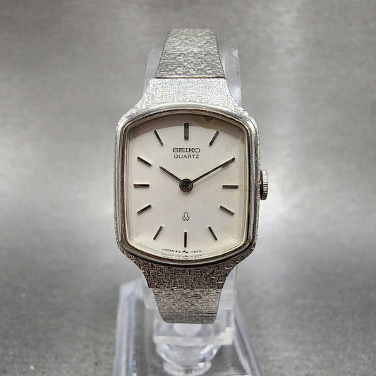 Seiko Tank Watch Women 19mm Silver Dial Silver Tone 435010 New Battery0