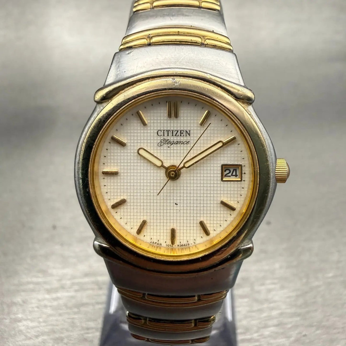 Citizen Elegance Watch Women 24mm White Dial Two Tone Date Round New Battery0