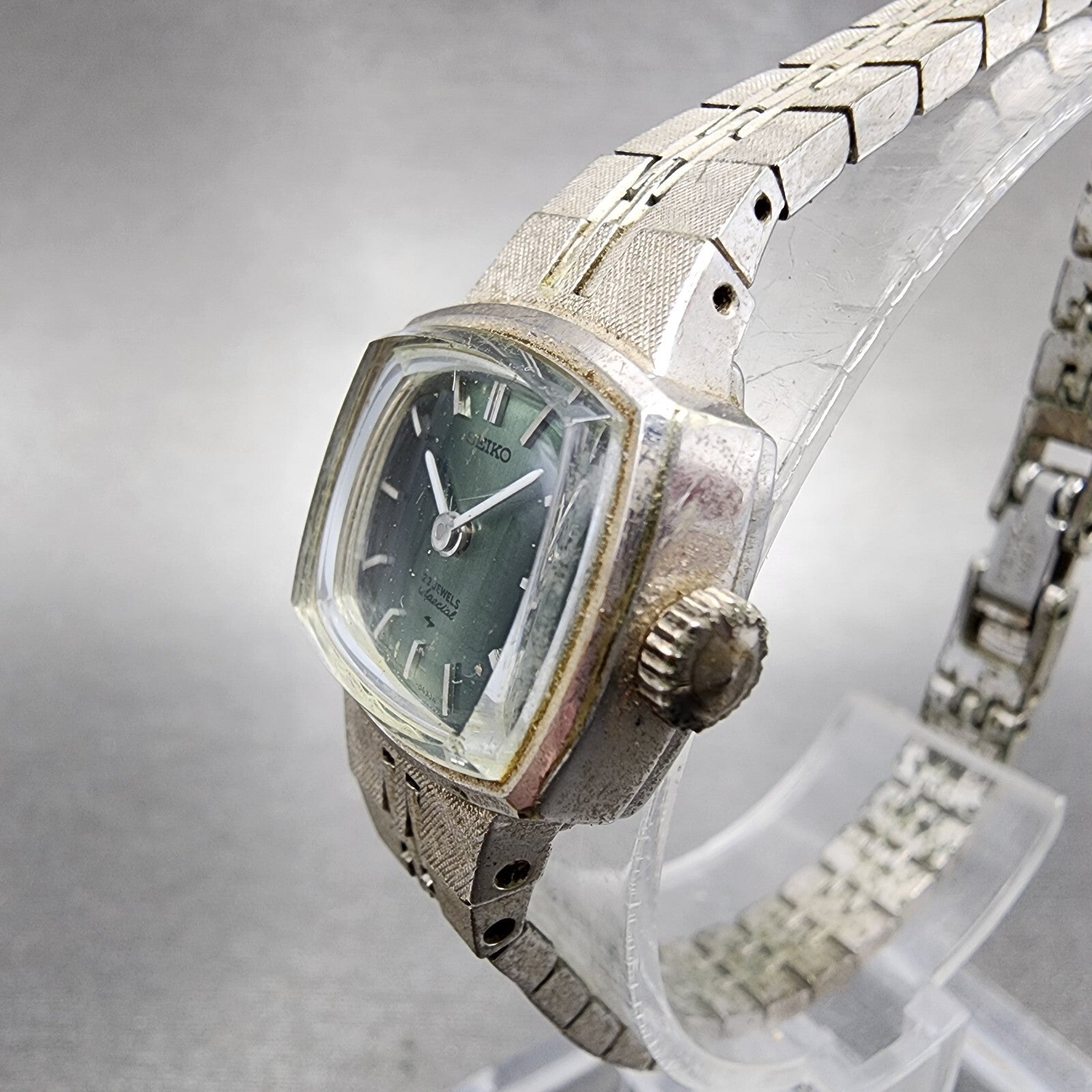 Seiko Special Watch Women 18mm Green Dial Silver Tone Rectangle Manaul Wind PART3