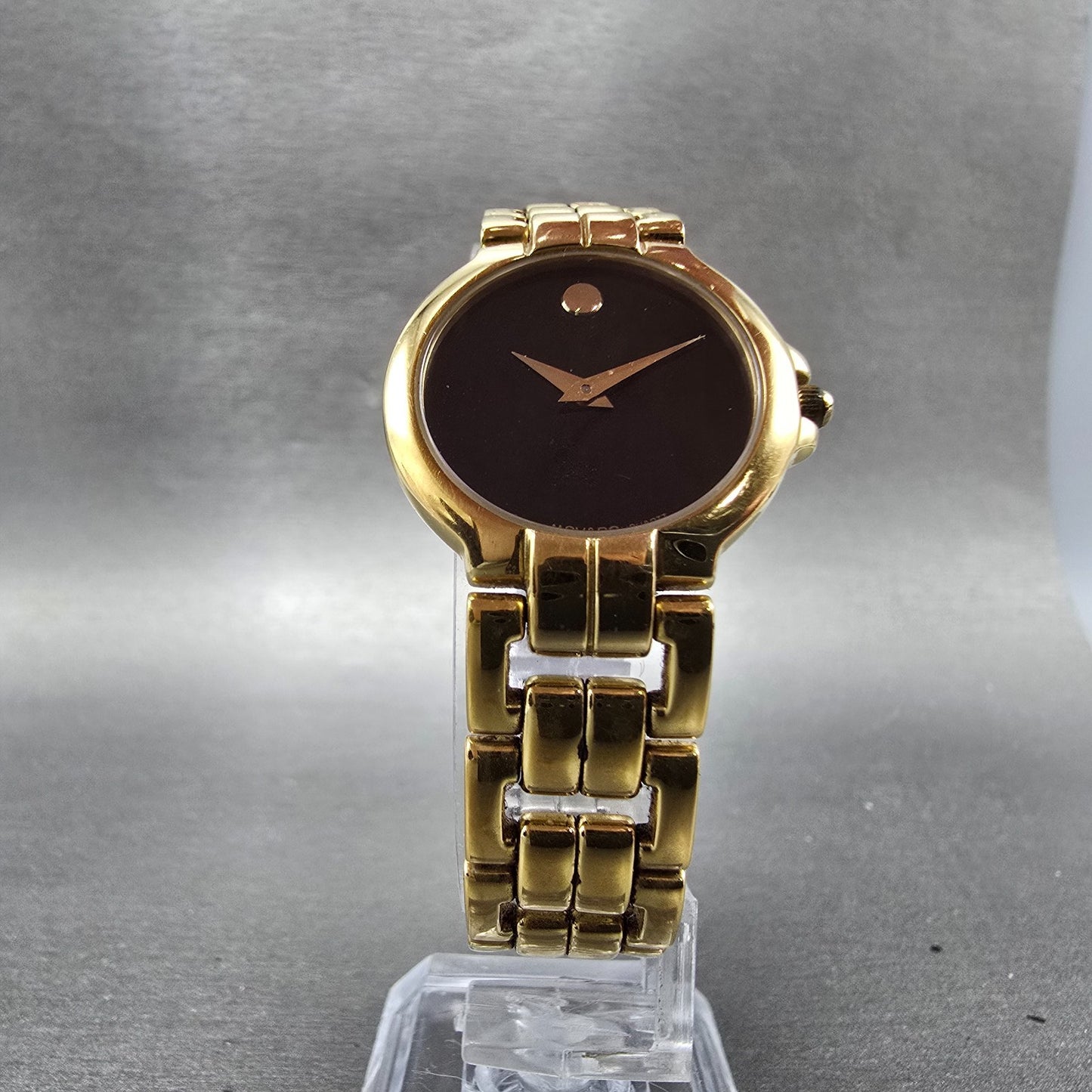Movado Watch Women 26mm Black Dial Gold Tone Round 88-A1-844 New Battery5