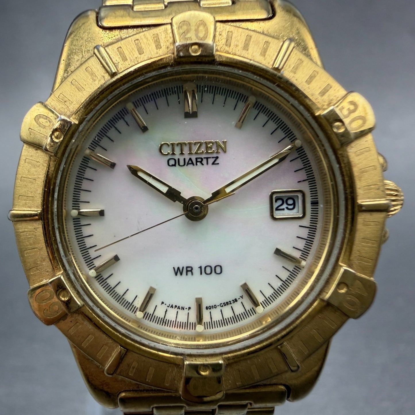 Citizen Dive Watch Women 28mm MOP Dial Gold Tone Date 6010-G12811 New Battery1