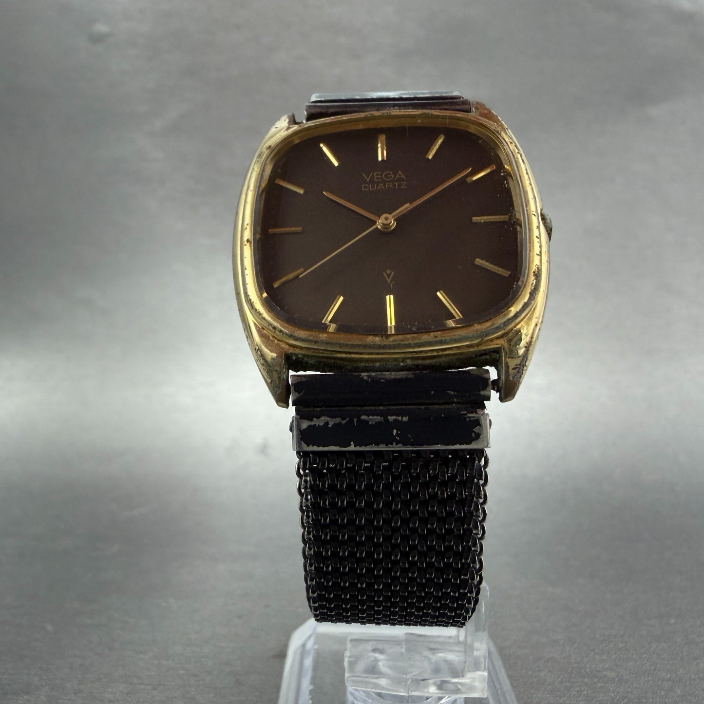 Citizen Vega Watch Men 33mm Brown Dial Gold Tone Rectangle 2038 New Battery5