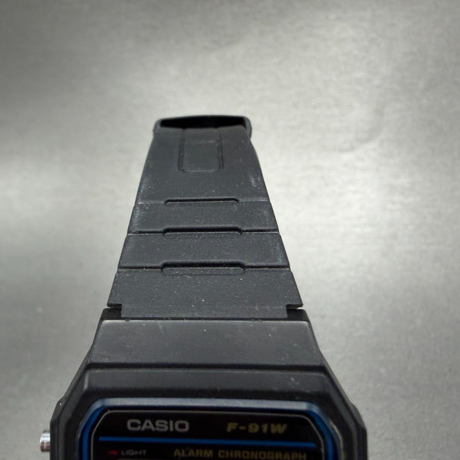 Casio F-91W Watch Men 34mm Digital Black Tone Alarm Chrono 593 New Battery LKJ4