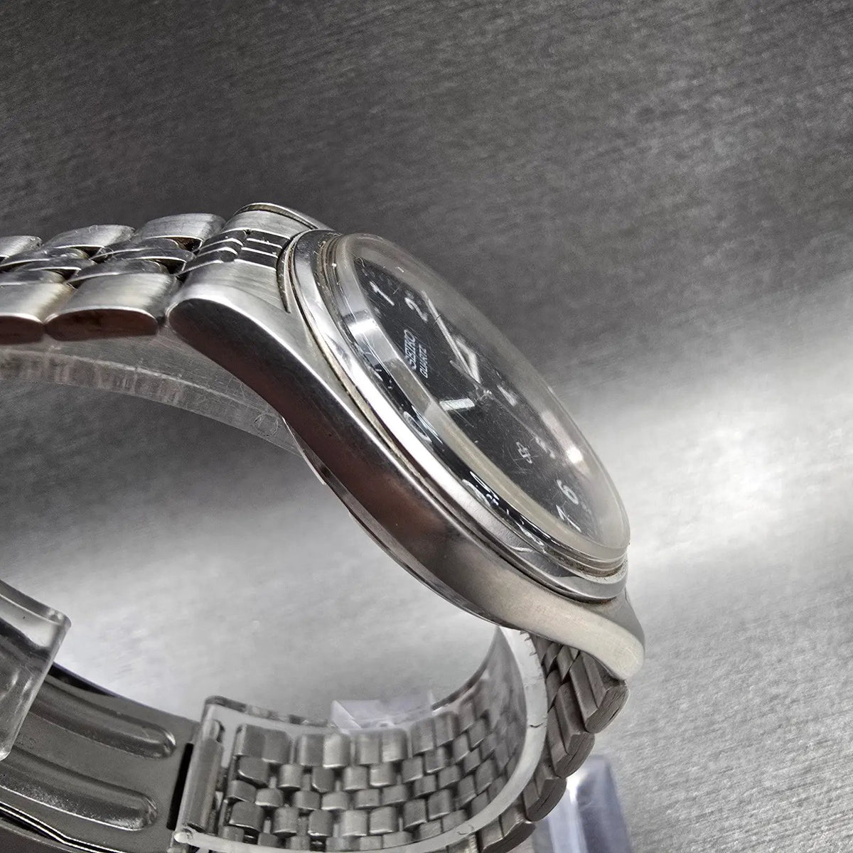 Seiko SQ Watch Men 35mm Black Dial Silver Tone Daydate Round 5Y23-8040 New Batt3