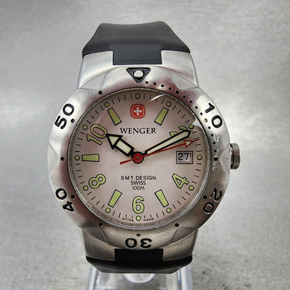 Wenger Dive Watch Women 30mm White Dial Steel Date SMT Round 093.0444 New Batt1