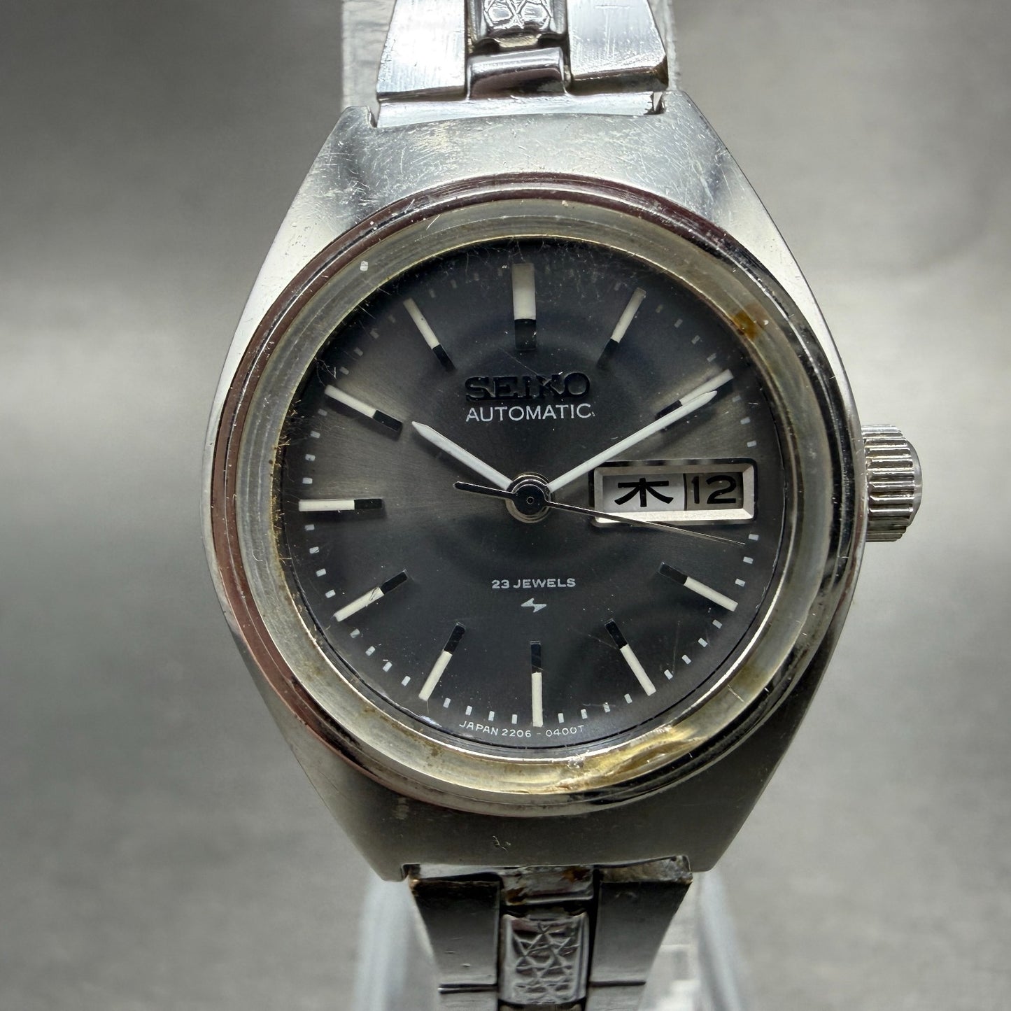 Seiko Automatic Watch Women 25mm Gray Dial Silver Tone Daydate 2206-0230 PARTS0