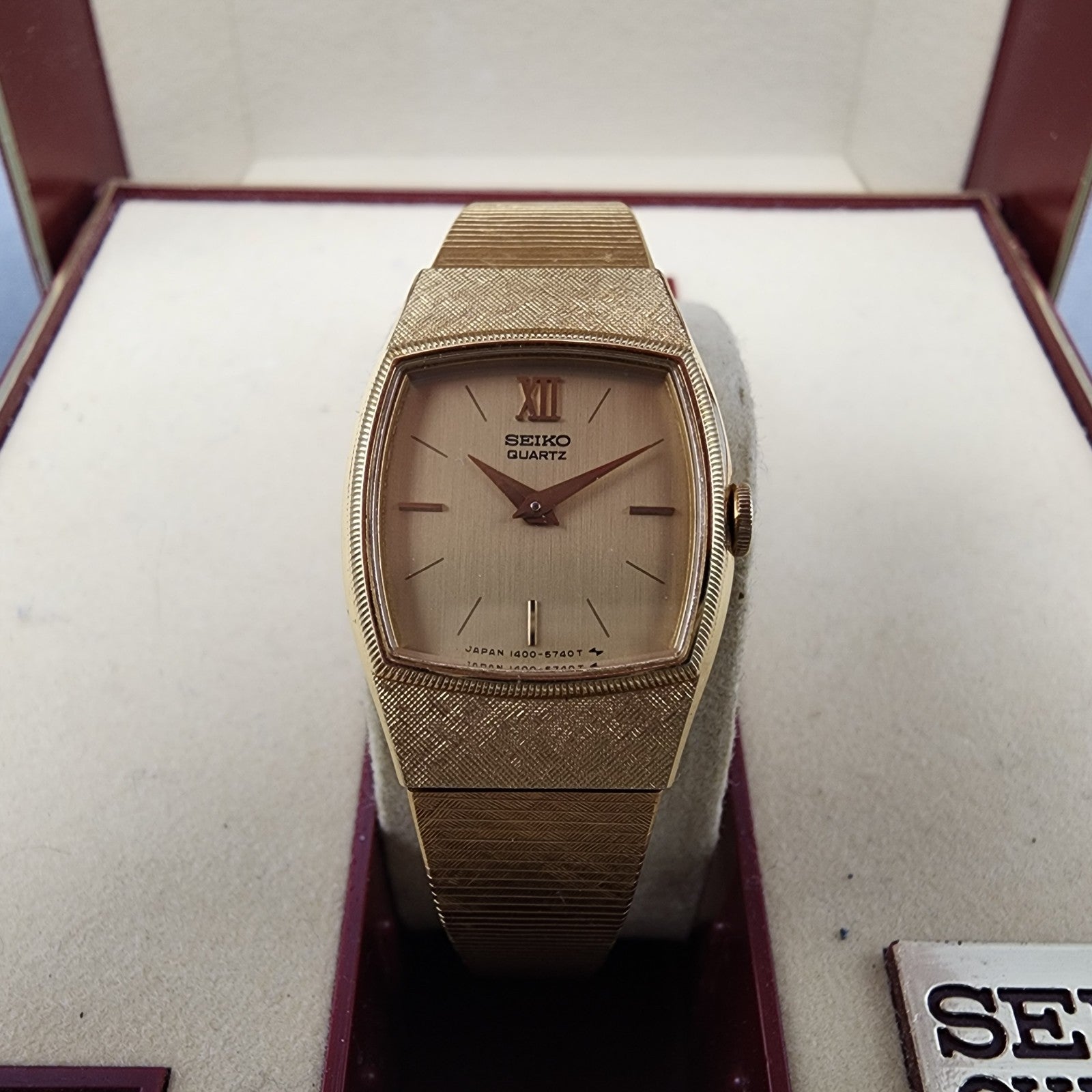 Seiko Watch Women 18mm Champagne Dial Gold Tone Rectangle 14008029 New Battery1