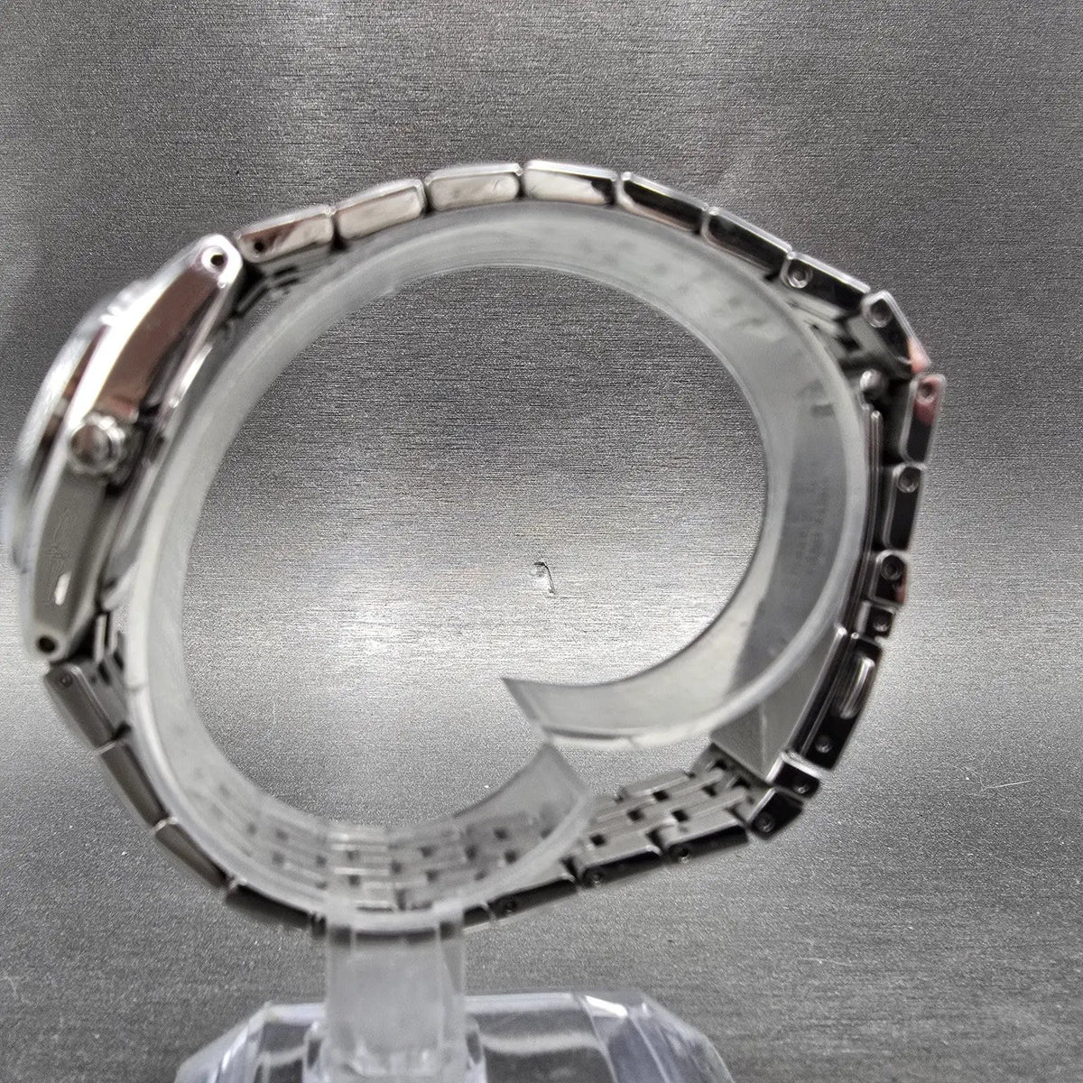 Citizen Eco-Drive Corso Watch Women 27mm Blue Dial Silver Date E011-S099684 Runs6