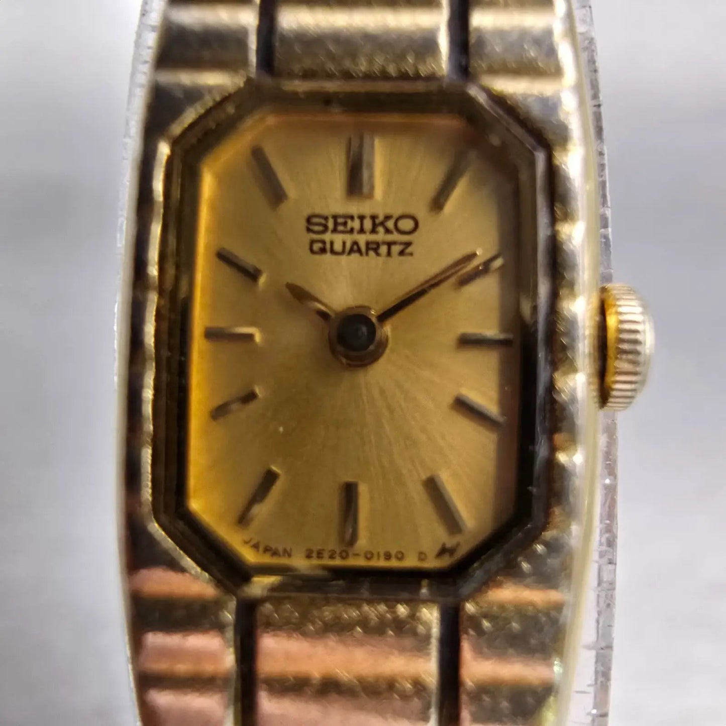 Seiko Watch Women 12mm Gold Dial Gold Tone Rectangle 2E20-5129 New Battery VTG1