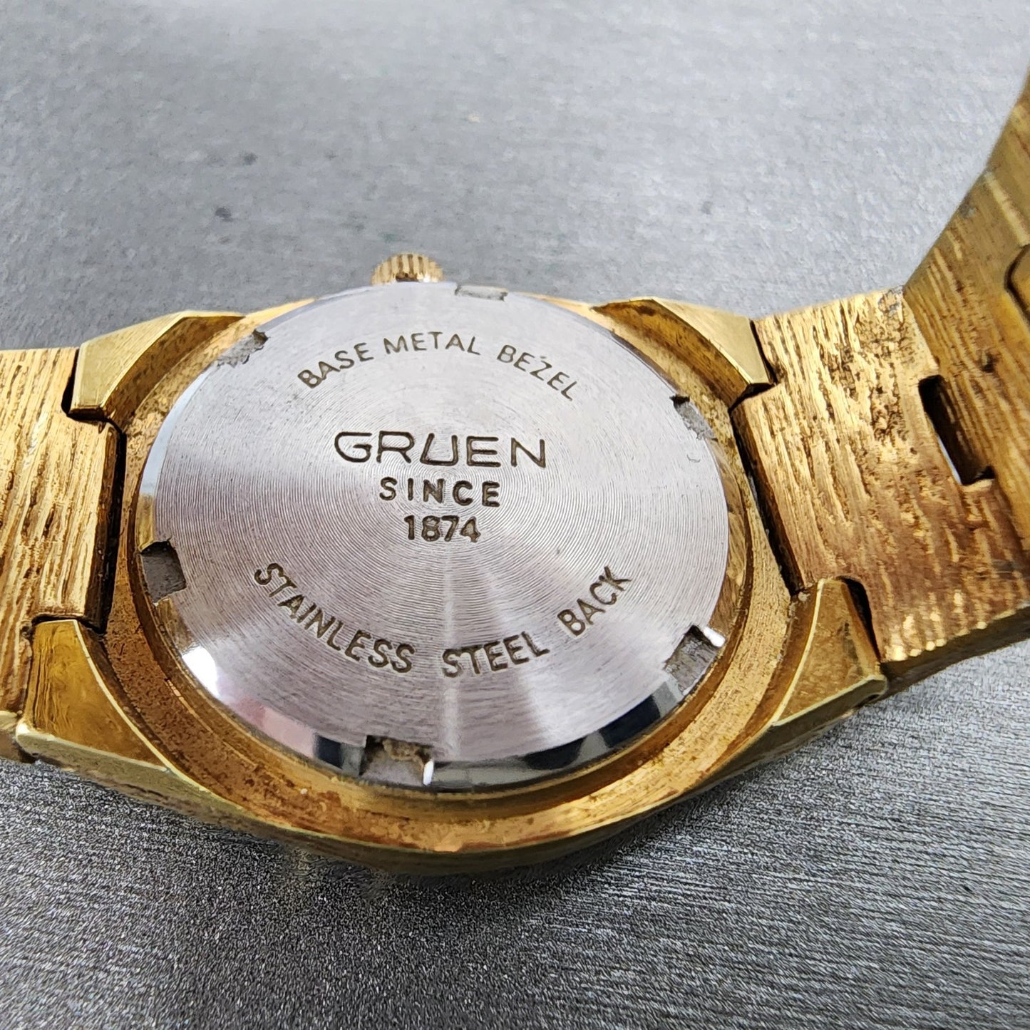 Gruen Watch Women 25mm Black Dial Gold Nugget Case Tone New Battery VTG10