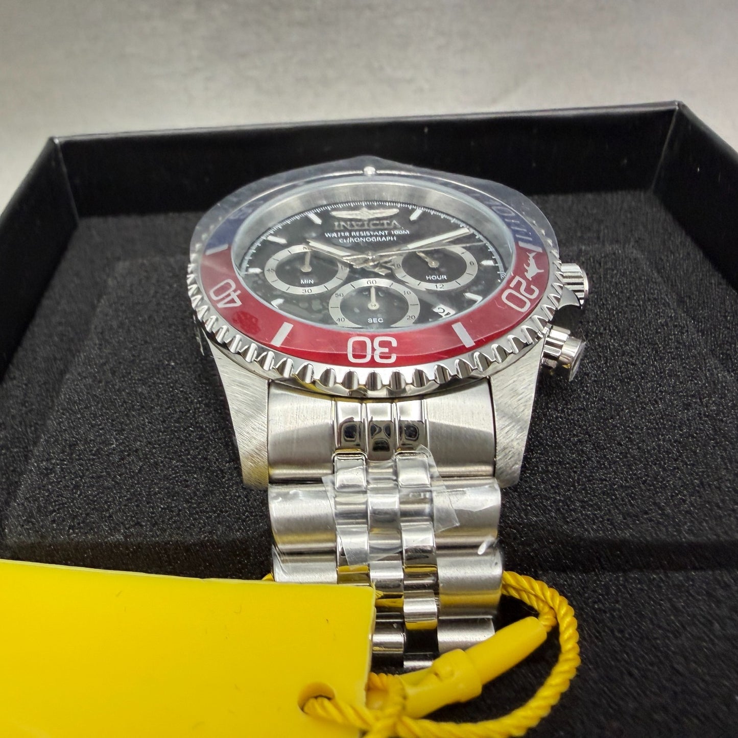 Invicta Pro Diver Chronograph Watch Men 43mm Black Dial Steel Pepsi Date 481172
