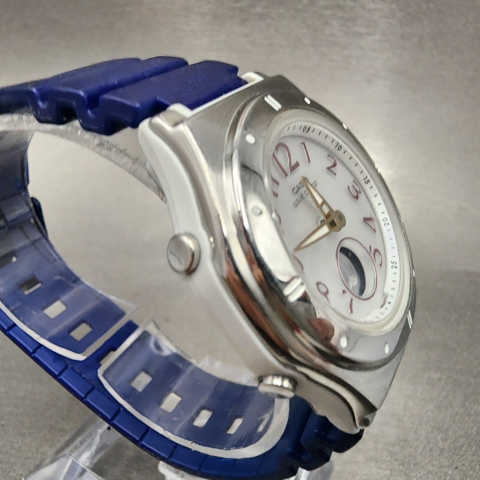 Casio Wave Ceptor Watch Women 34mm White Dial White Tone Date LWAM143 New Batt3