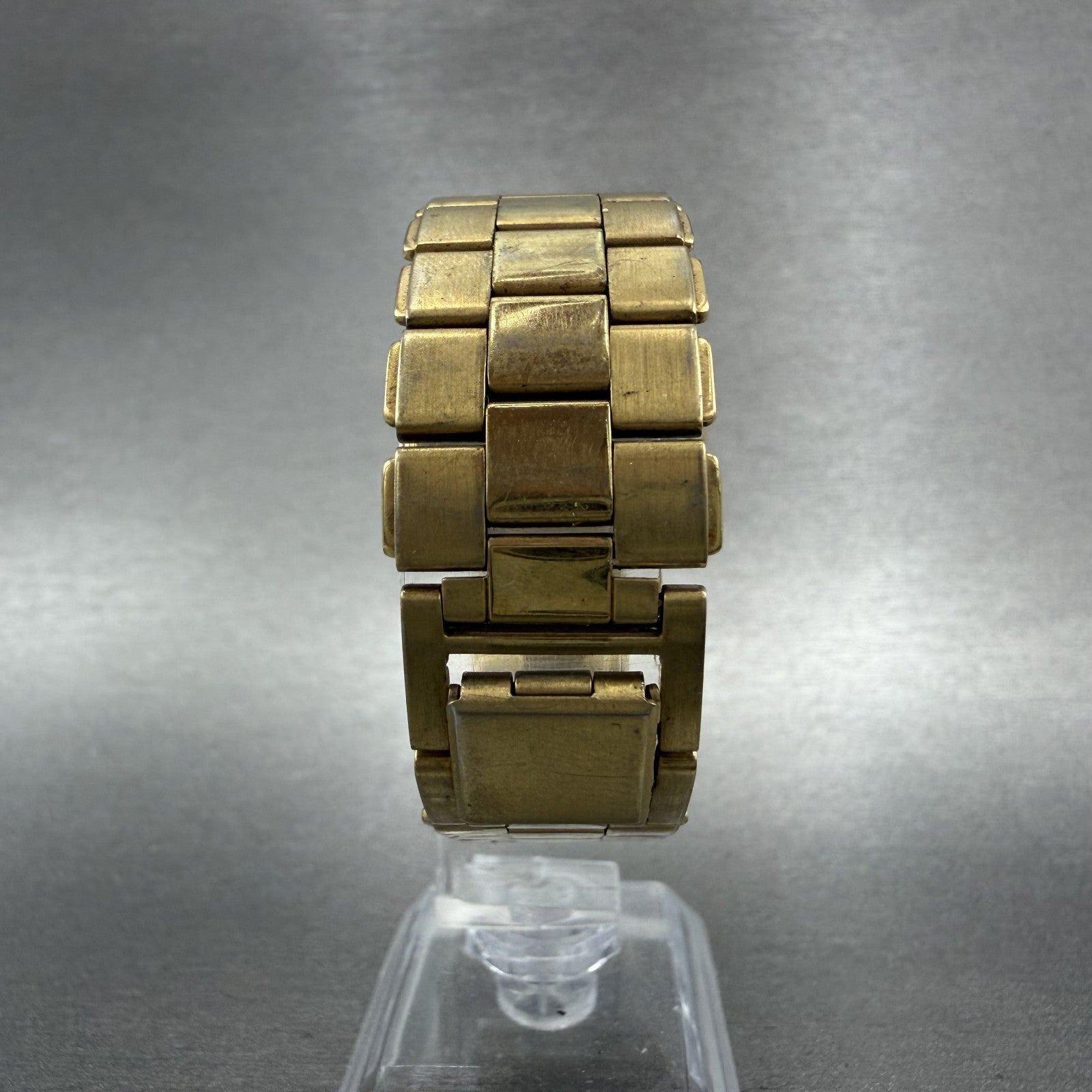 Seiko Watch Men 33mm Black Dial Gold Tone Date Round 5Y391029 New Battery7