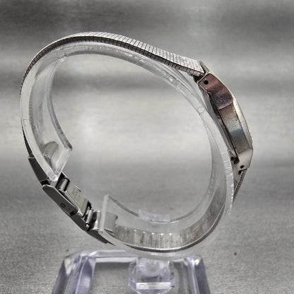 Seiko Watch Women 18mm Silver Dial Silver Tone Rectangle 2320-5269 New Battery8
