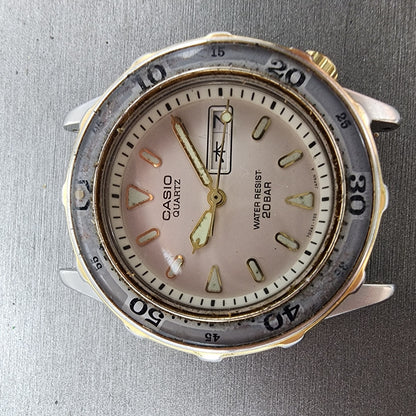 Casio Dive Watch Men 36mm White Dial Two Tone Daydate Round MD715 PARTS2