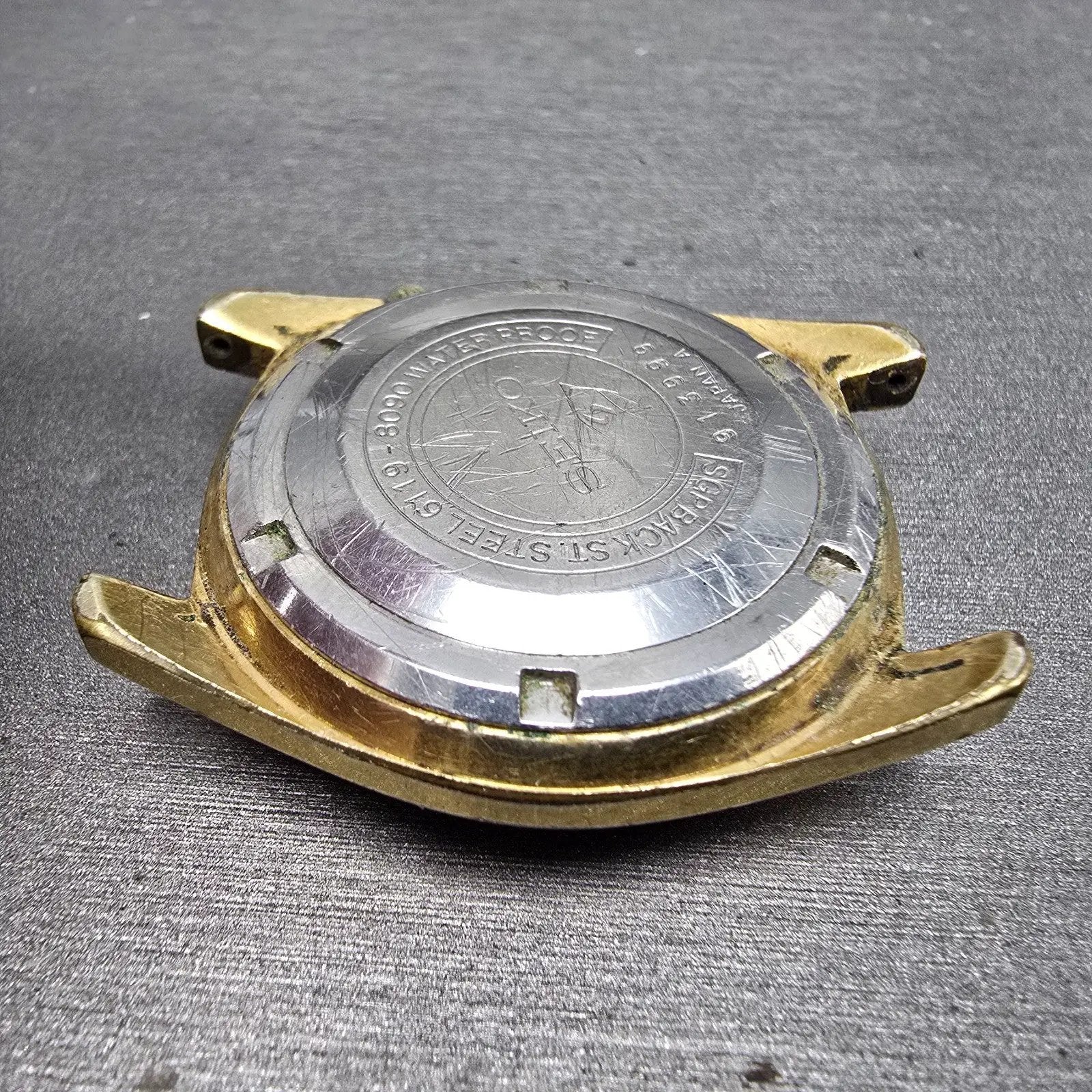 Seiko 5 Automatic Watch men Silver Dial Gold Tone Daydate 6119-8090 PARTS VTG8