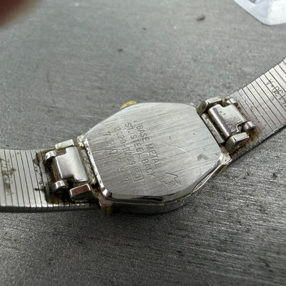 Seiko Watch Women 16mm Silver Dial Two Tone Round 2C20-0259 New Battery Vintage9