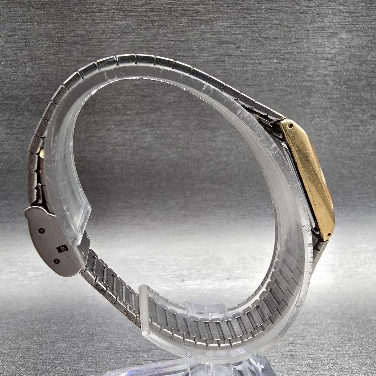 Seiko Tank Watch Women 17mm Gold Dial Gold Tone Rectangle 2C20-5830 New Battery8