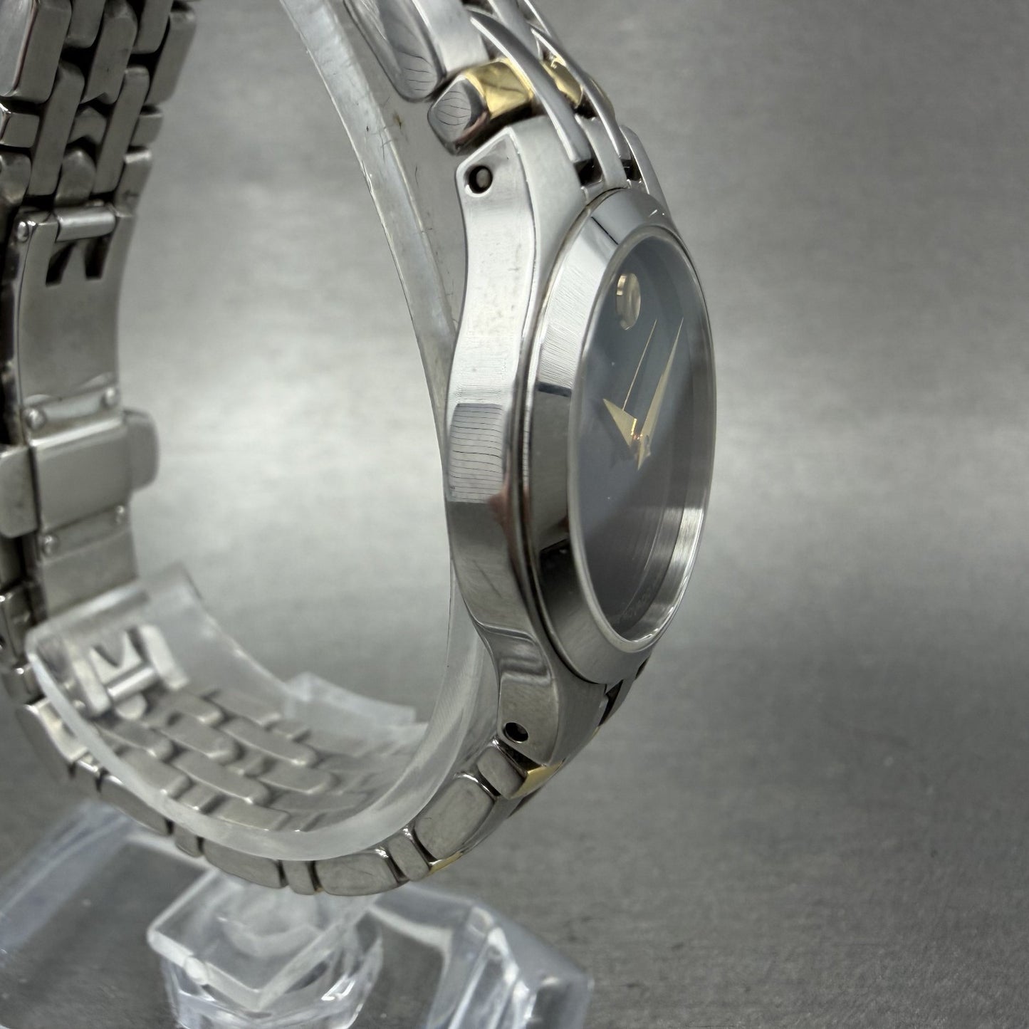 Movado Museum Watch Women 24mm Black Dial Two Tone Round 81 E4 1832 New Battery3