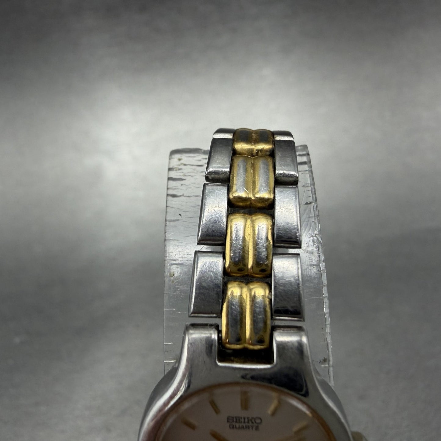 Seiko Watch Women 17mm Silver Dial Two Tone Oval 1F20-5B29 New Battery4