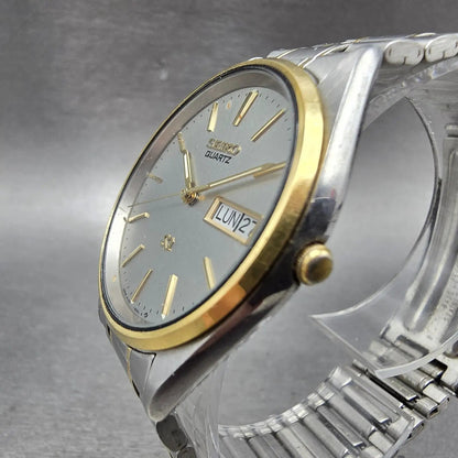 Seiko SQ Watch Men 34mm Silver Dial Two Tone Daydate 8123 PARTS NO CASE BACK3