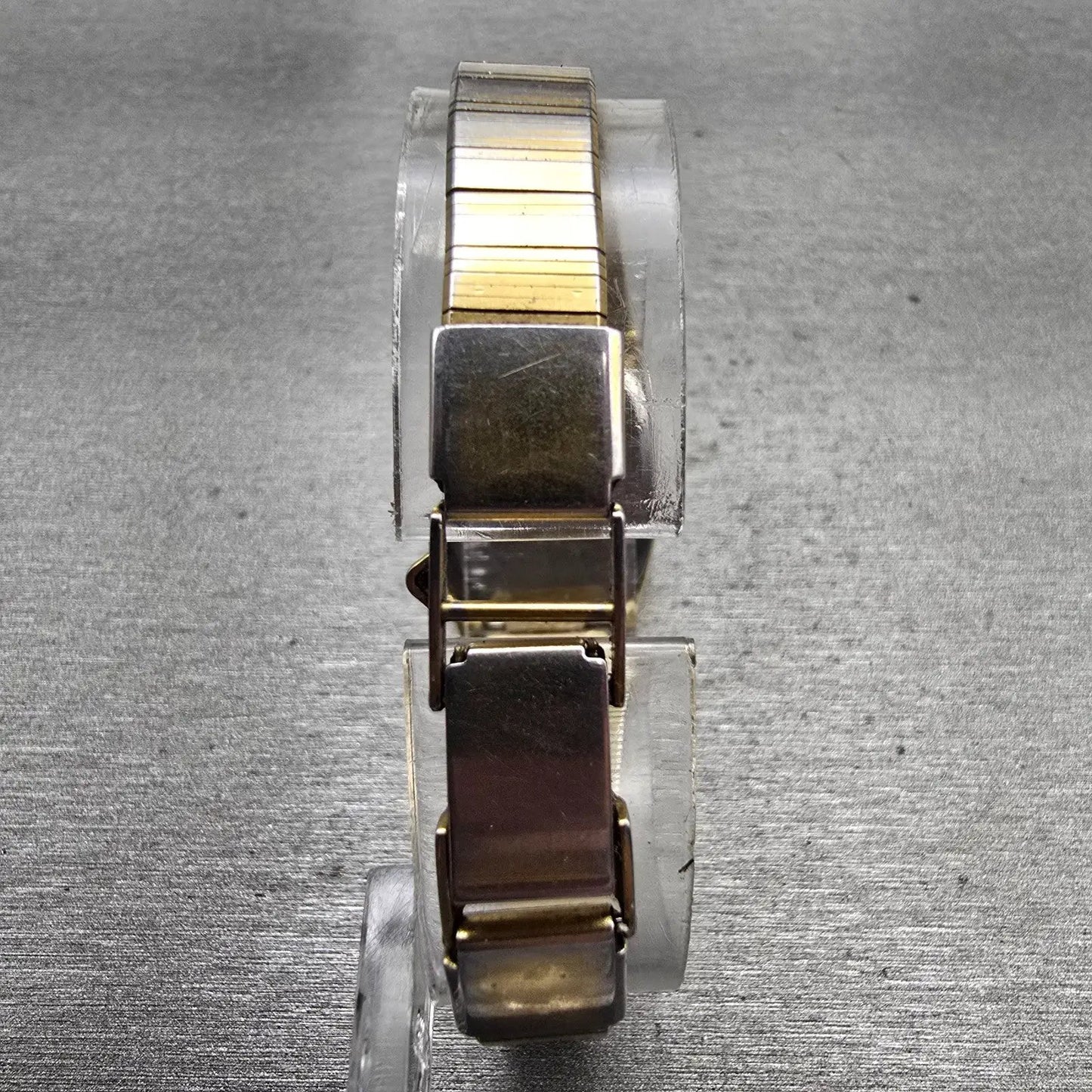 Seiko SQ Watch Women 22mm Champagne Dial Gold Tone Hexagon Date 8522-5059 NewBat7