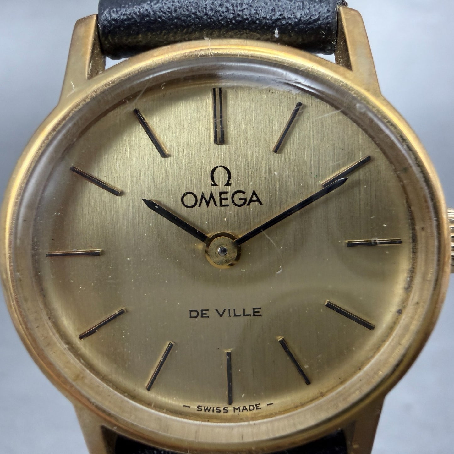 Omega De Ville Watch Women 25mm Gold Dial Gold Plated Manual Wind Runs 511.05081