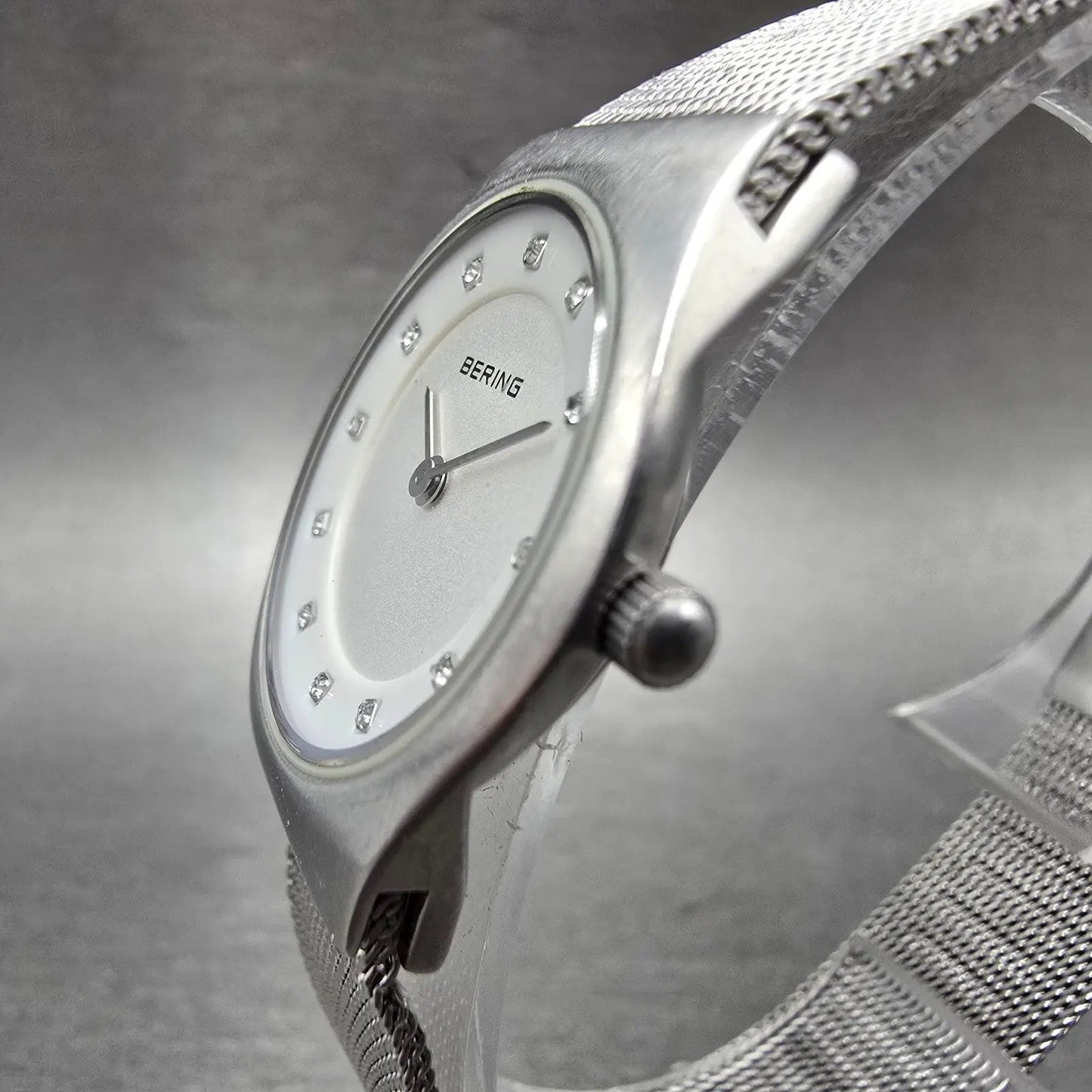 Bering Watch Women 27mm Silver Dial Steel Mesh Band 11927-000 Round New batt2