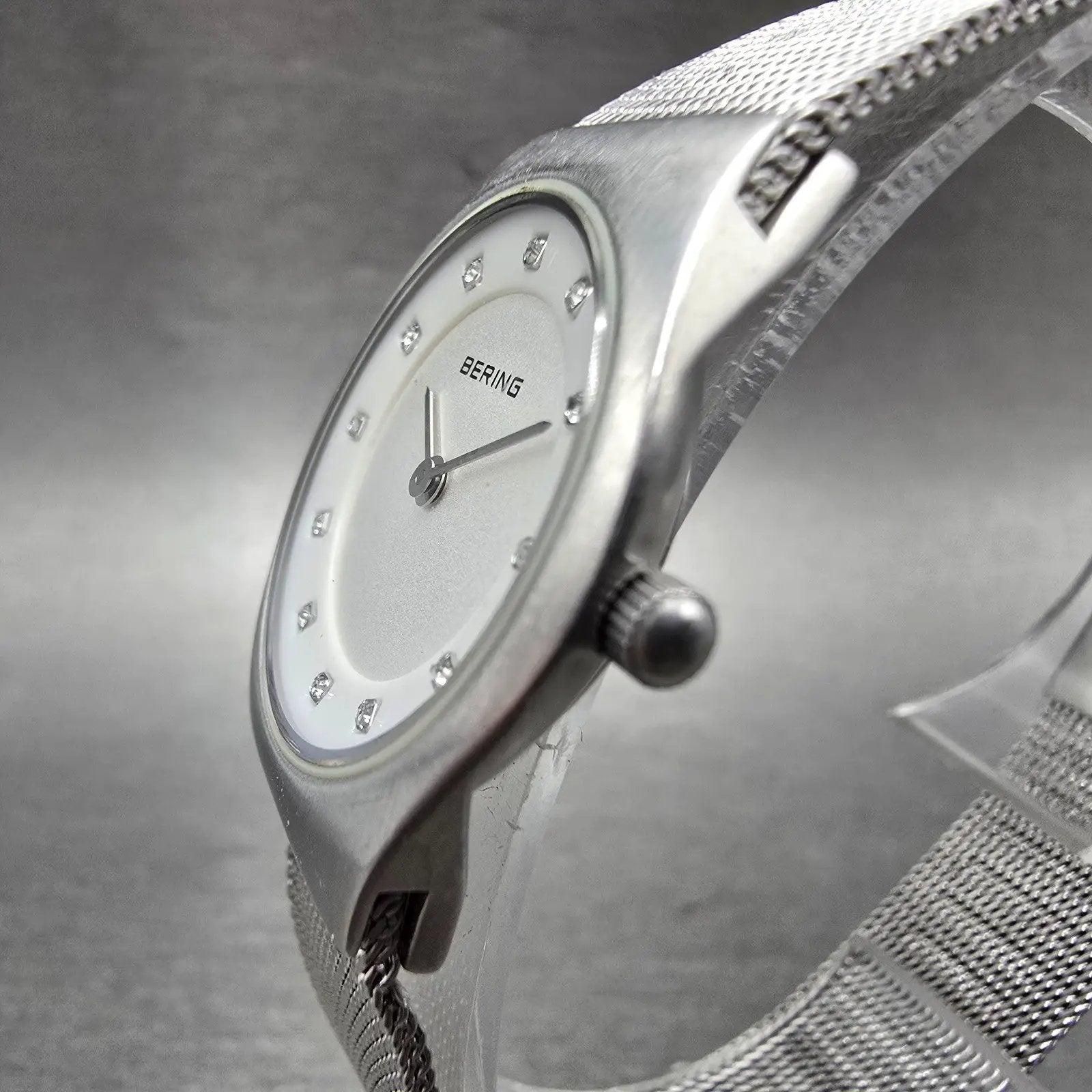 Bering Watch Women 27mm Silver Dial Steel Mesh Band 11927-000 Round New batt2