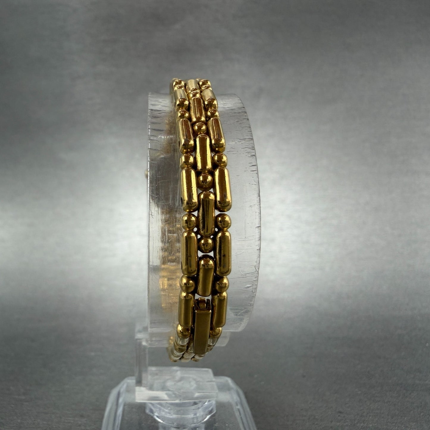 Seiko Watch Women 13mm Black Dial Gold Tone Oval 1e20-6039 New Battery Vinatge7