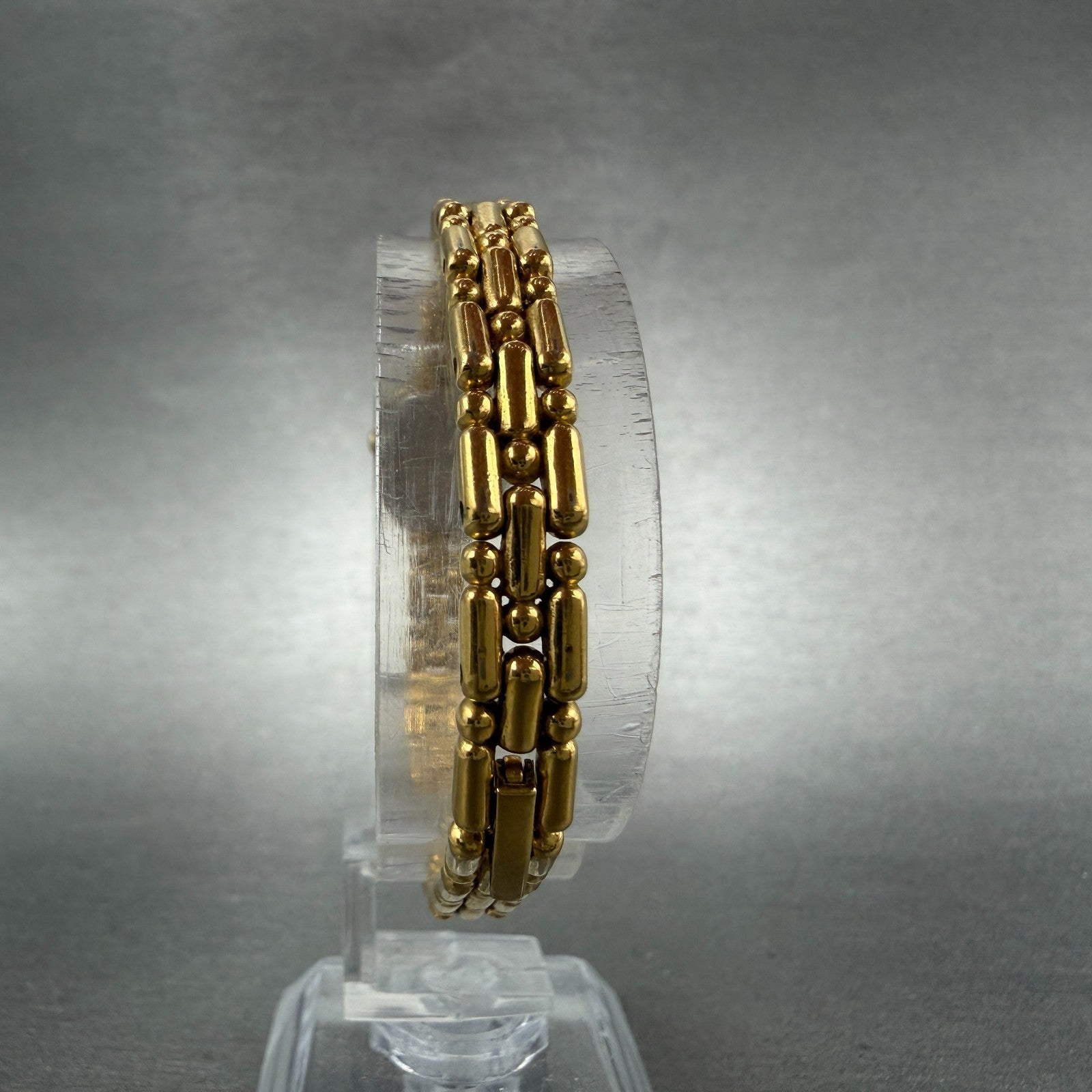 Seiko Watch Women 13mm Black Dial Gold Tone Oval 1e20-6039 New Battery Vinatge7