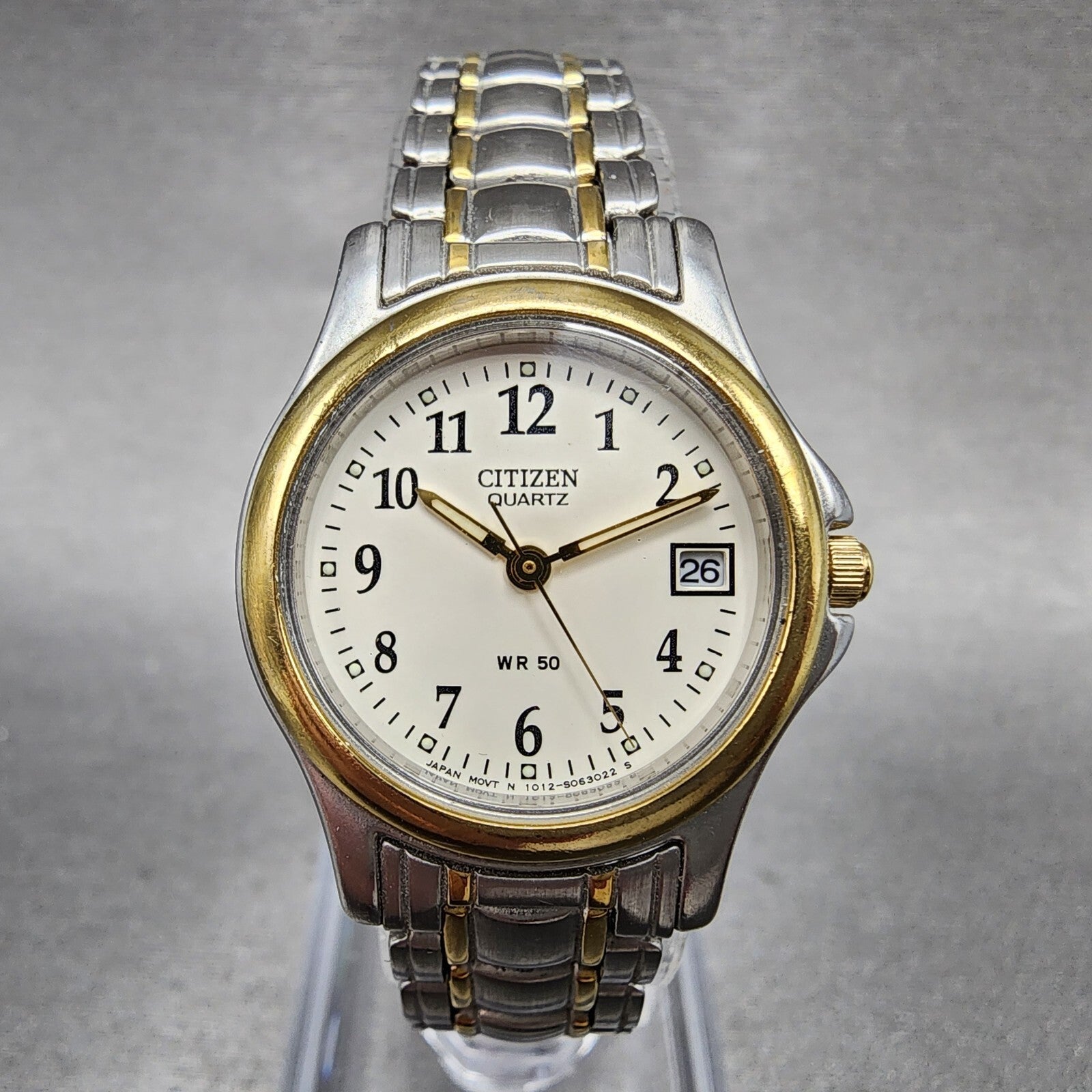 Citizen Watch Women 24mm Cream Dial Two Tone Date Round 1012S038375 New Battery0