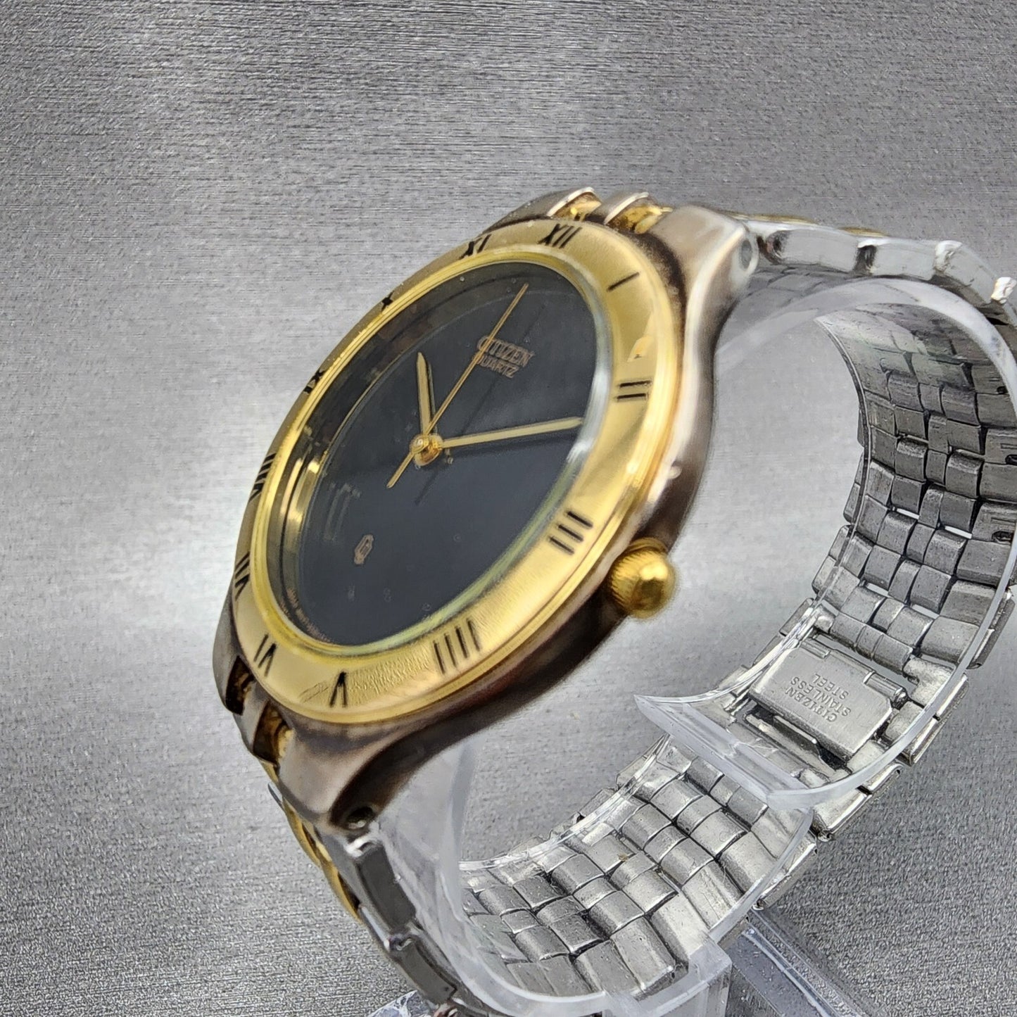 Citizen CQ Watch Men 33mm Black Dial Two Tone Round 5530k04948 New Battery2
